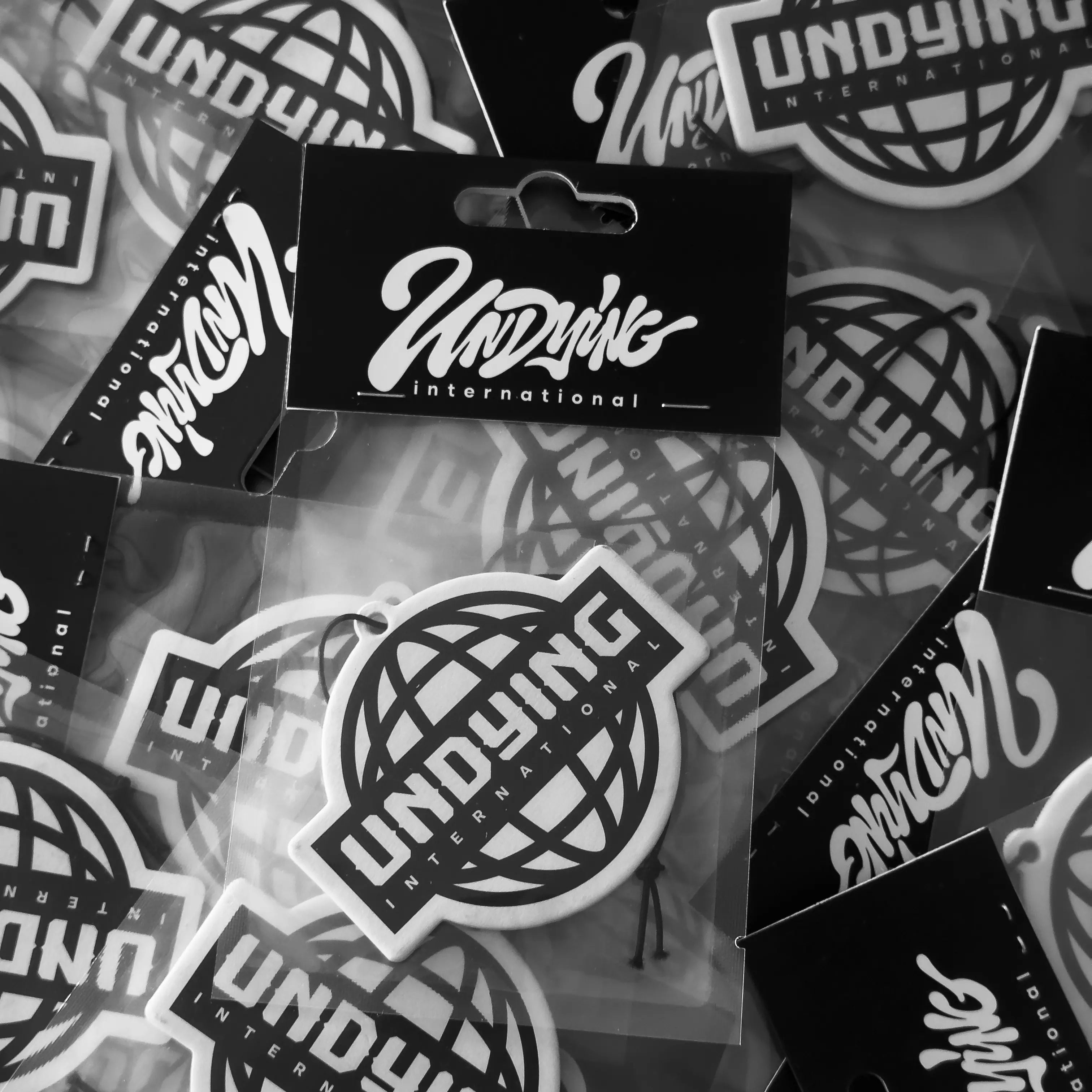 UNDYING GLOBE AIR FRESHENER madebyundying